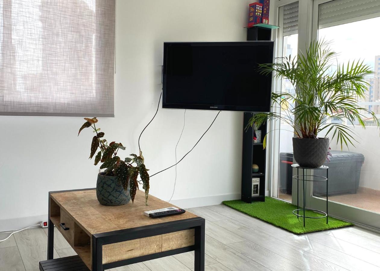 Cozy Apartment Benidorm Poniente 5 Min From The Beach Екстериор снимка