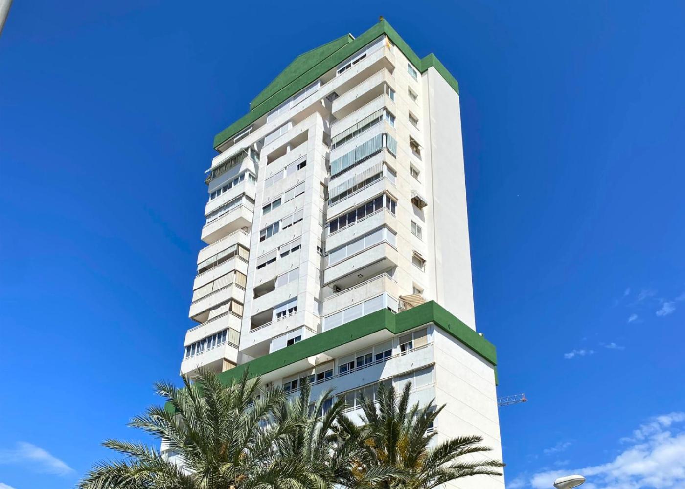 Cozy Apartment Benidorm Poniente 5 Min From The Beach Екстериор снимка